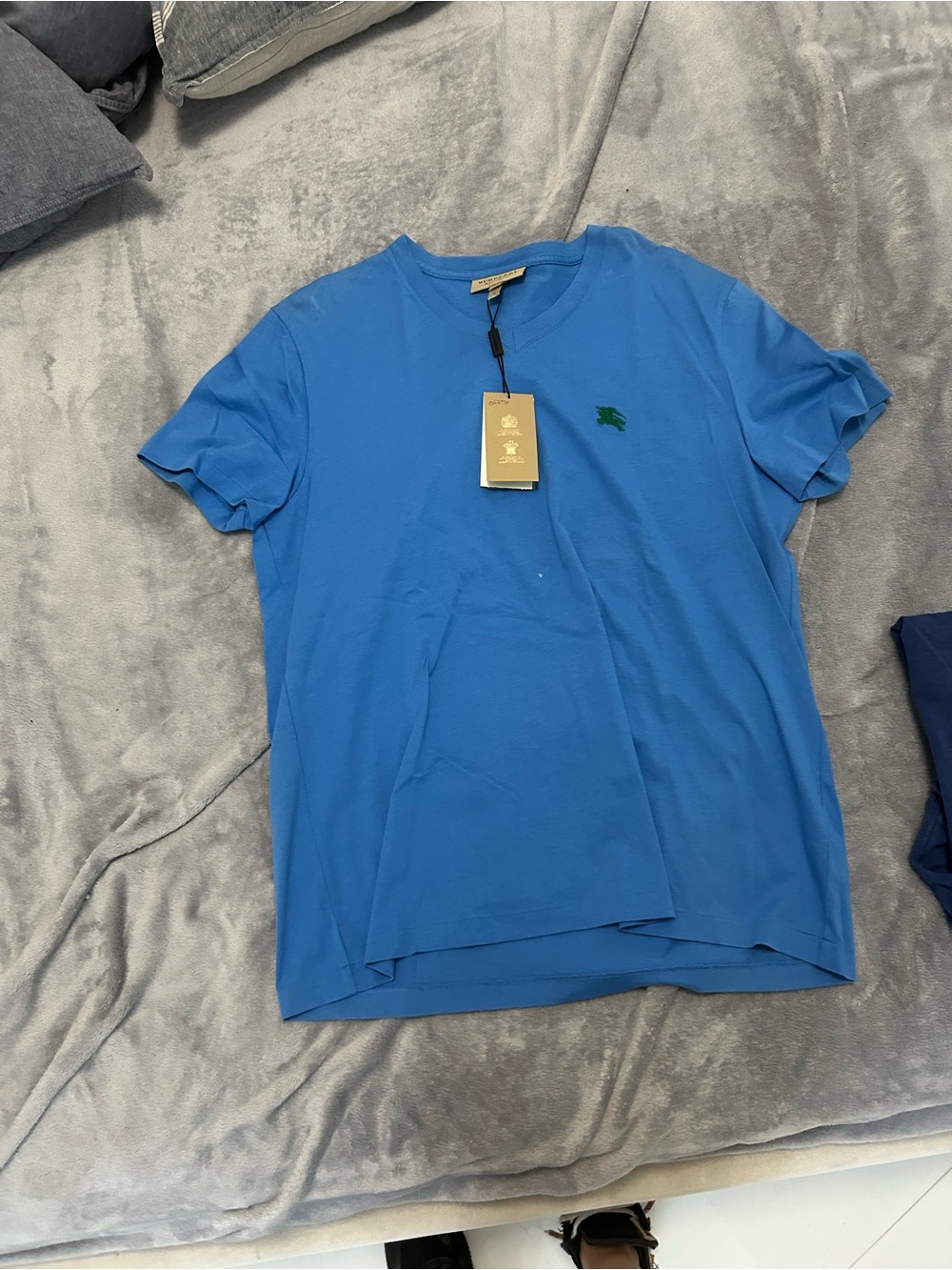 NWT Mens Burberry Blue V Neck Logo T-Shirt